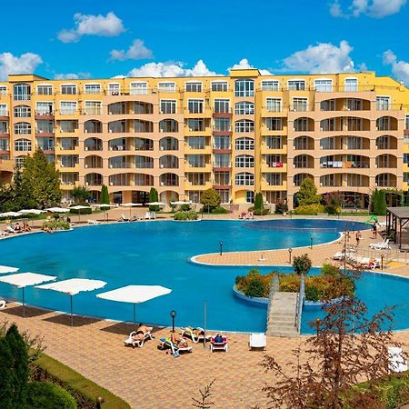 Menada Grand Resort Apartments Aheloy ภายนอก รูปภาพ