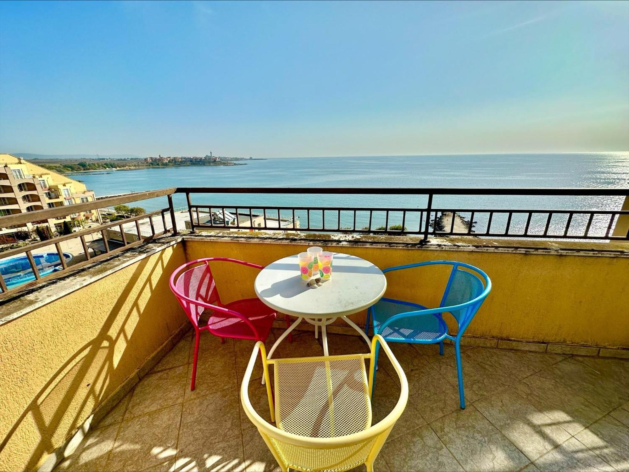 Menada Grand Resort Apartments Aheloy ภายนอก รูปภาพ